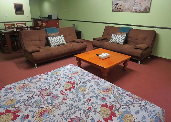 Motel Pohutu