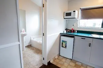 Pohutu 4* Rotorua